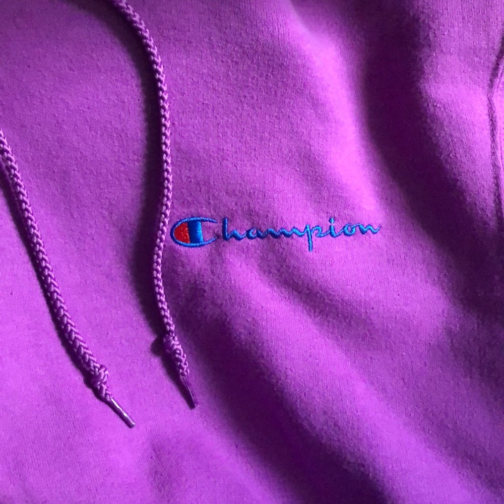 Champion hoodie (small)